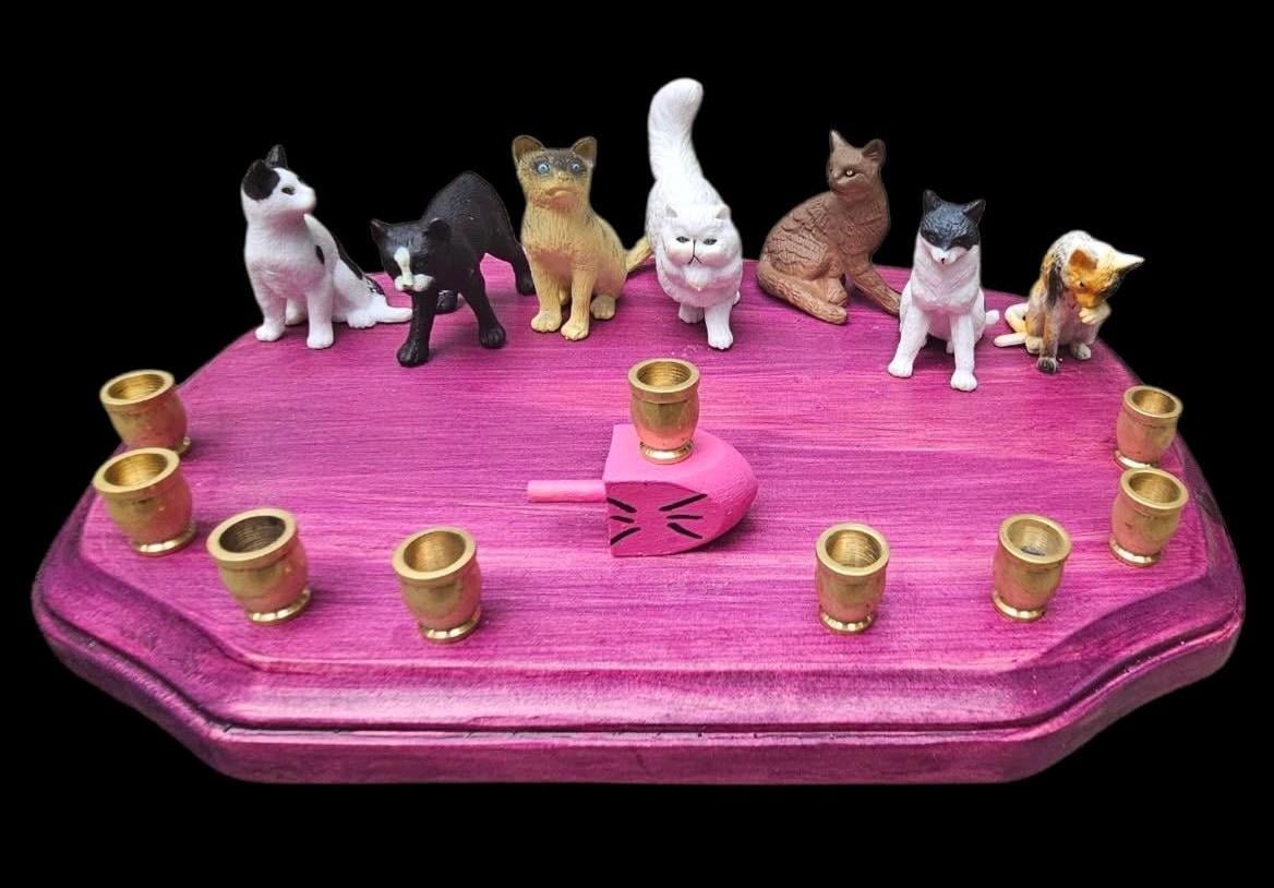 Cat Menorah, Kitty Hanukkah Menorah, Hanukitty, Chanukat, Meowzel Tov